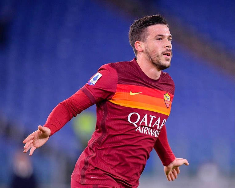 关于巴萨轻取里昂，贝尔乌龙送礼意甲的信息