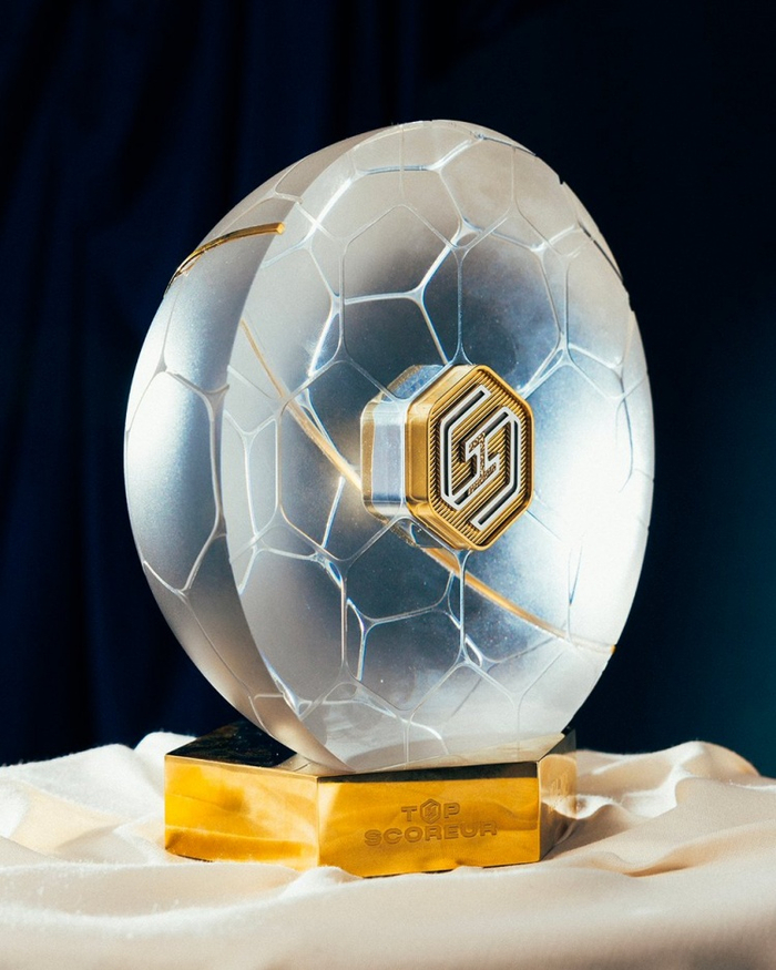 开云sport-联赛推出全新奖杯设计获球迷好评的简单介绍