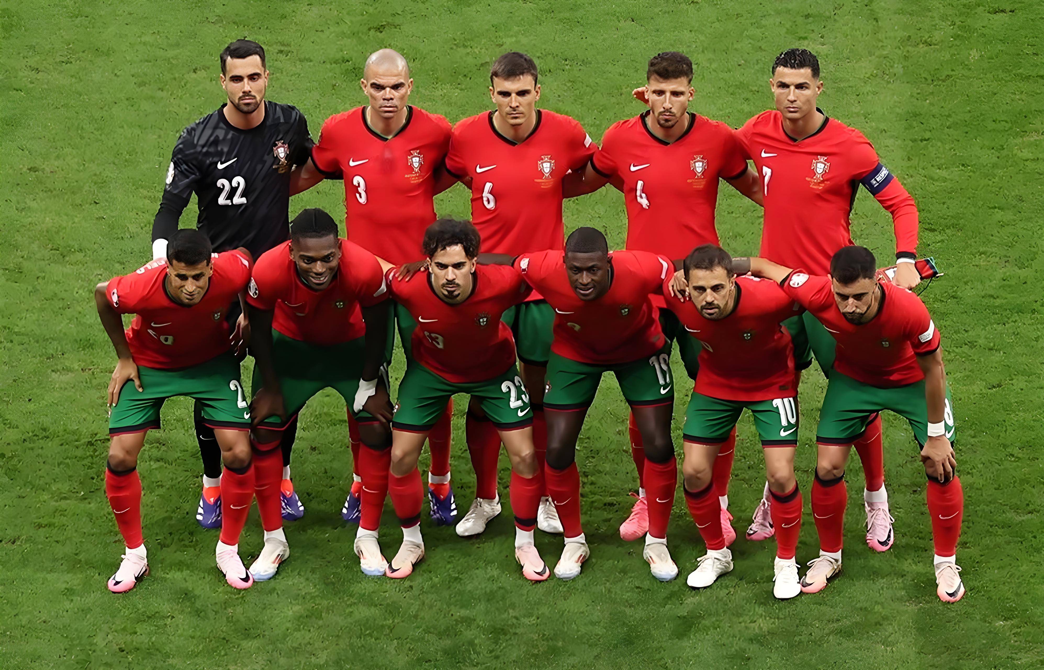 开云体育中国-罗马球员在欧国联比赛中表现抢眼，成为关注焦点